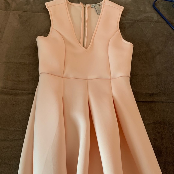 Dress - Picture 1 of 2